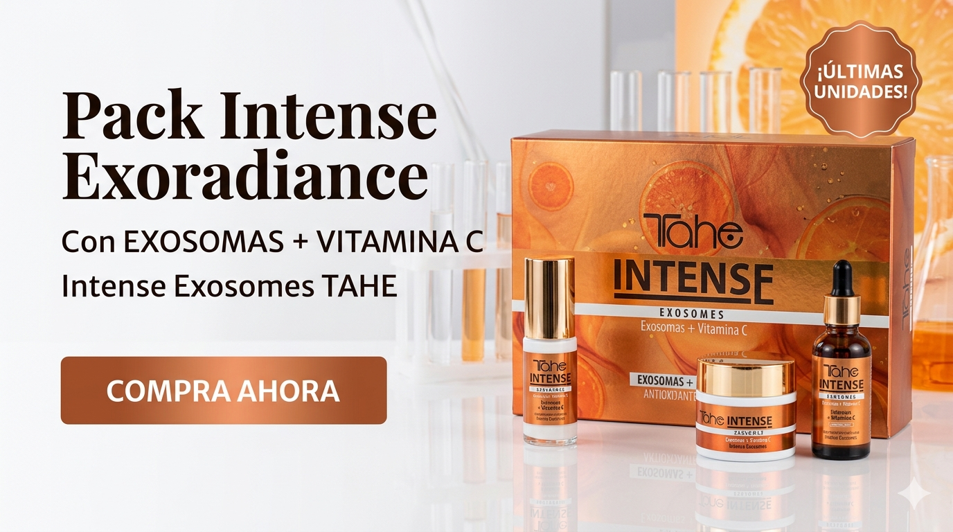 Pack Intense Exoradiance: El Futuro de la Luminosidad Este pack premium de Tahe representa la vanguardia en dermocosmética, fusionando la potencia antioxidante de la Vitamina C con la revolucionaria tecnología de los Exosomas. Diseñado para pieles que buscan un efecto revitalizante inmediato y una regeneración profunda.  ¿Qué incluye el pack? Crema Vitamina C Exoradiance: Formulada para devolver la luminosidad natural, unificar el tono y combatir los signos de fatiga.  Serum Intense Exosomes: Un concentrado de alta penetración que utiliza exosomas para transportar los activos directamente al corazón de las células.  Tratamiento Avanzado: Ampollas o complementos específicos (según la configuración del set) para potenciar el efecto antioxidante.  Beneficios Clave Acción Antioxidante Global: Protege la piel frente a los radicales libres y el estrés oxidativo.  Efecto "Glow" Inmediato: Piel visiblemente más radiante desde las primeras aplicaciones.  Tecnología de Exosomas: Mejora la comunicación celular para una reparación cutánea más eficiente y rápida.  Textura No Grasa: Absorción rápida que deja la piel suave, hidratada y sin residuos.  Ideal para: Pieles apagadas, con falta de vitalidad, manchas solares o aquellas que desean prevenir el envejecimiento prematuro con la garantía de calidad de Tahe.  ¡Aprovecha ahora! Unidades muy limitadas para esta promoción especial.